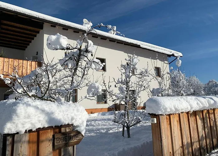 アパート Schusterbrand